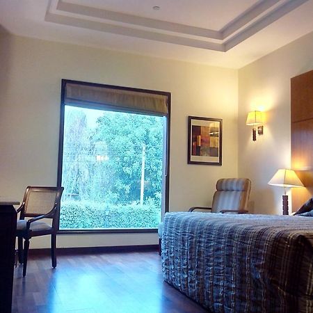 Hotel The Ocean Pearl Retreat à New Delhi Extérieur photo