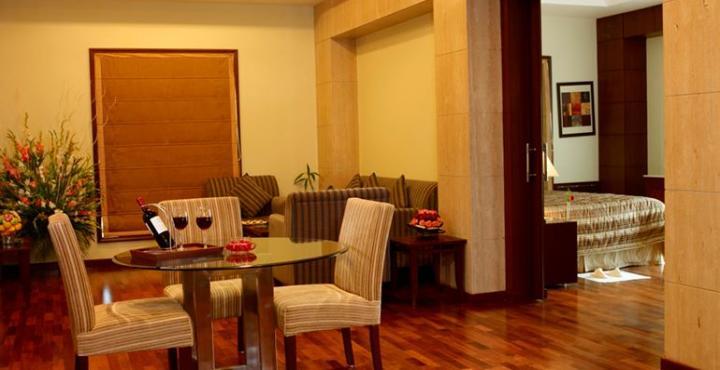Hotel The Ocean Pearl Retreat à New Delhi Extérieur photo