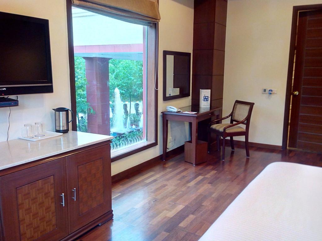 Hotel The Ocean Pearl Retreat à New Delhi Extérieur photo